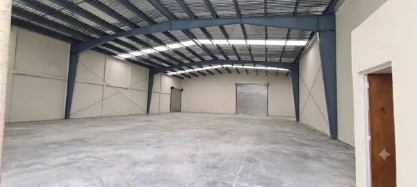 Bodega en renta en La Aurora, Saltillo — foto 2 de 8