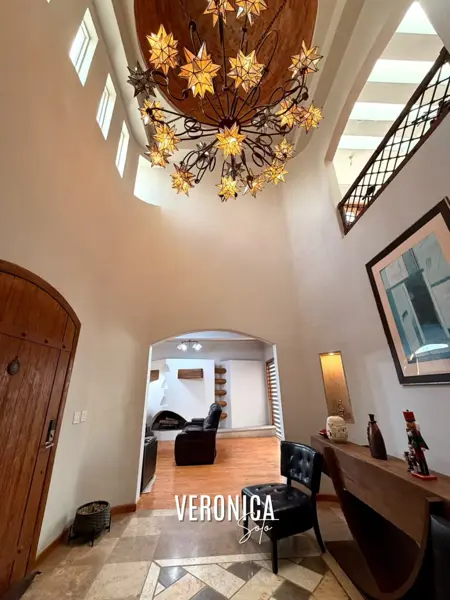 Casa en venta en Campos Eliseos, Juárez — foto 3 de 22
