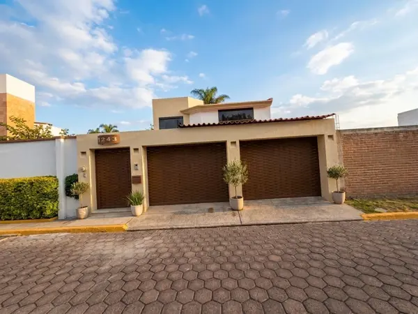Casa en Venta en Villa Alejandra, San Andrés Cholula – Cerca de Zavaleta