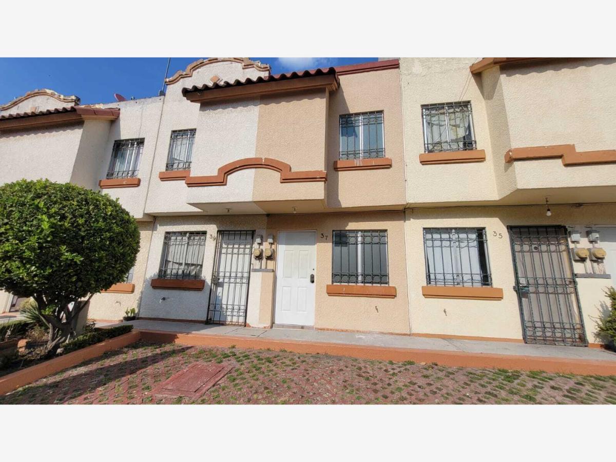 Casa en venta en Villa del Real, Tecámac — foto 1 de 16