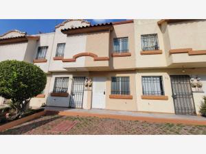 Casa en venta en Villa del Real, Tecámac, México
