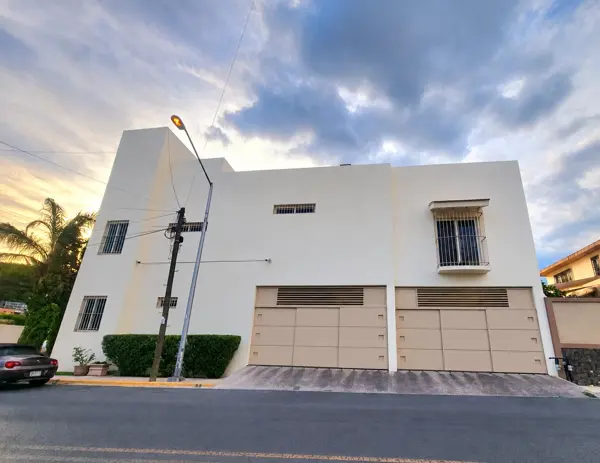 CASA EN VENTA EN SAN JERONIMO, MONTERREY