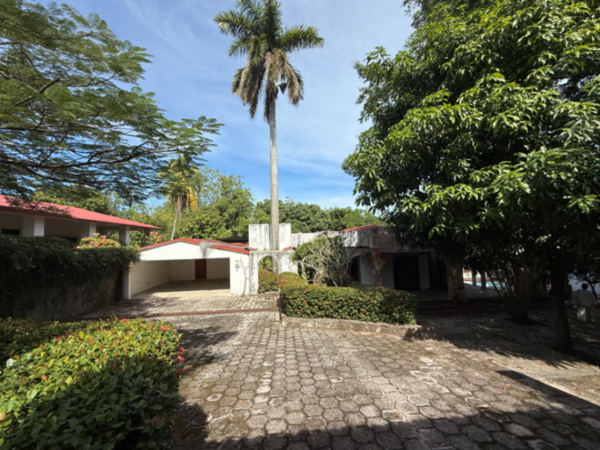 Casa en venta en Palenque Centro, Palenque — foto 2 de 11
