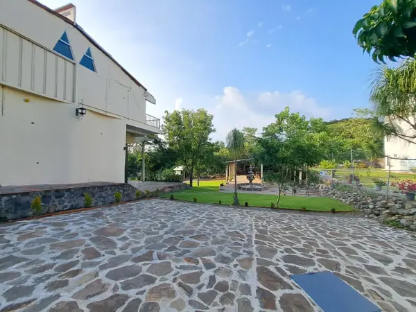 Finca-Rancho en venta en El Chivato (Providencia), Villa de Álvarez — foto 3 de 19
