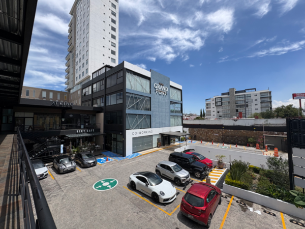 OFICINA EN RENTA | PLAZA GRAND PONT | LA NORIA, PUEBLA