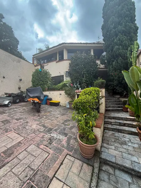 Casa en venta en Bosques de las Lomas, Cuajimalpa de Morelos, Ciudad de México