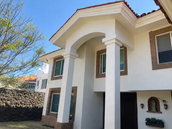 Casa en venta en Villas de Irapuato, Irapuato — foto 3 de 47