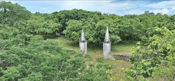 HACIENDA EN VENTA CON PAISAJES INCREIBLES 15 KMS DE ESPITA YUCATAN