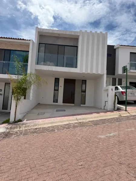 Casa en Venta en Pedregal de Schoenstatt, Corregidora
