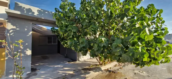 Venta de casa en Santa Julia primera etapa, García