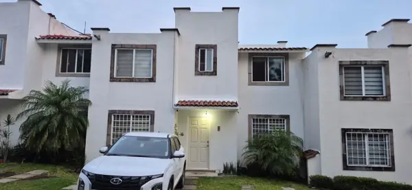 Casa en venta en Lomas de Tzompantle, Cuernavaca, Morelos