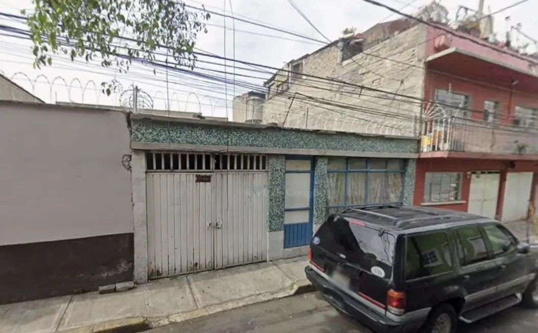 Casa en venta en Gabriel Ramos Millán Sección Bramadero, Iztacalco — foto 1 de 7