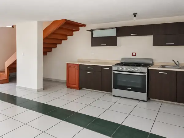 Casa en venta en Observatorio, León — foto 2 de 14