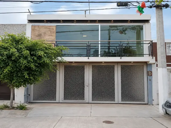 Casa en remate hipotecario en Observatorio, León con excelente ubicación