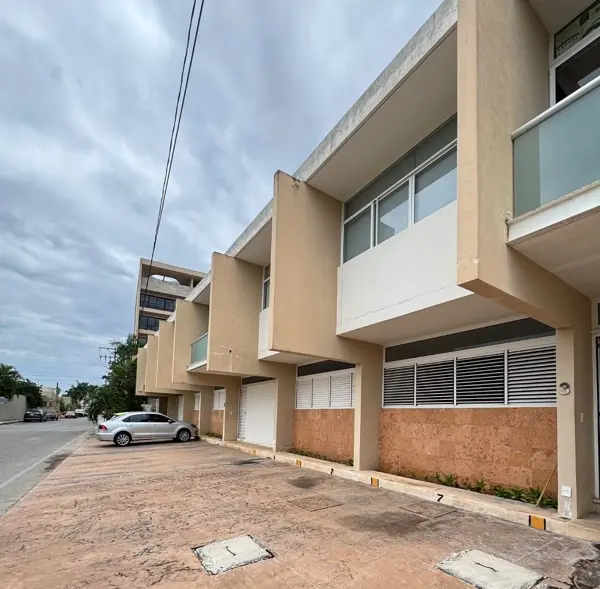 Renta Departamento de 2 habit amueblado con internet cerca de Av Garcia Lavin en San Ramon Norte