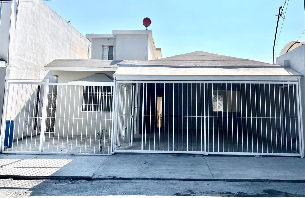 Casa en renta en México, Monterrey — foto 1 de 10