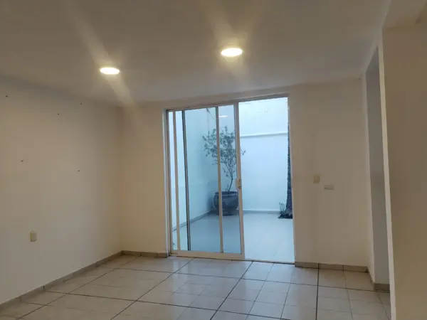 Casa en venta en Real del Bosque, León — foto 2 de 7