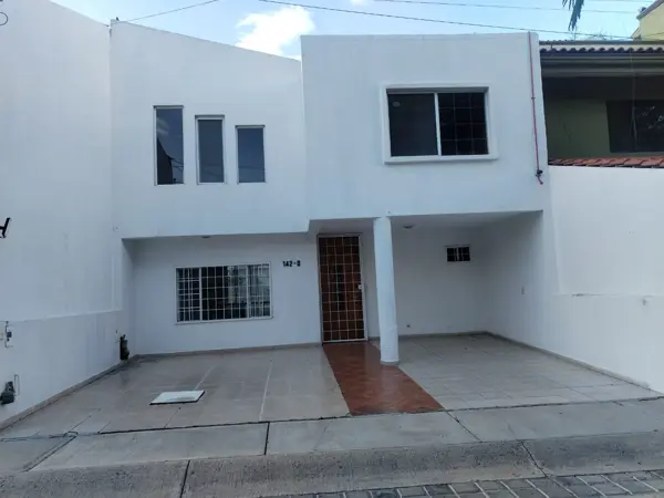 Casa en Venta en Real del Bosque, León - Excelente Ubicación