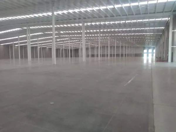 NAVE INDUSTRIAL EN SAN MARTIN OBISPO