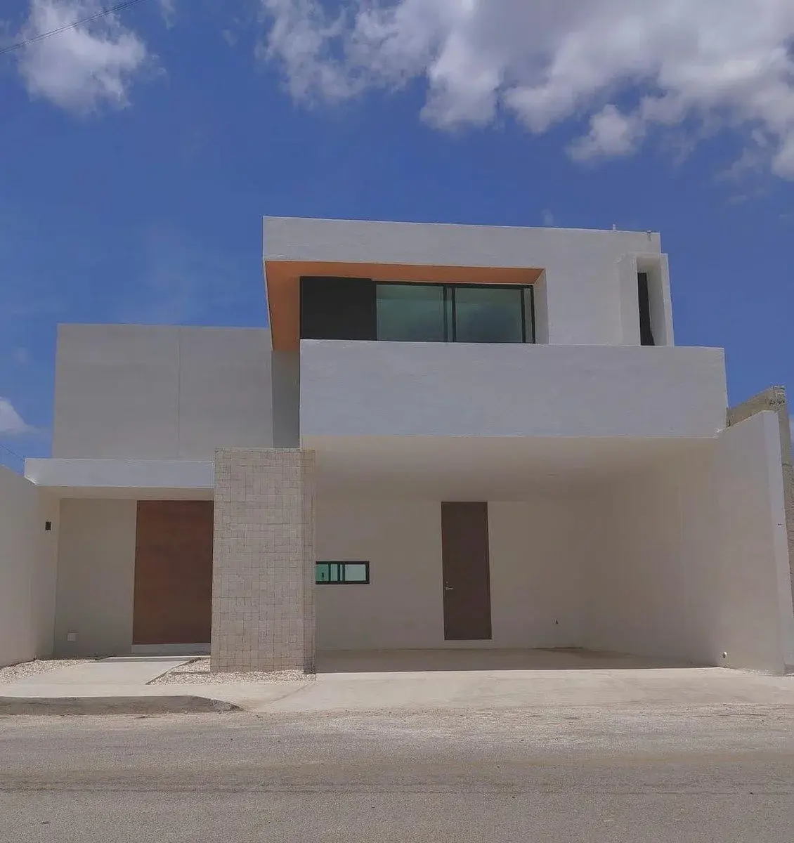 Casa en venta en Chichi Suarez, Mérida — foto 1 de 11