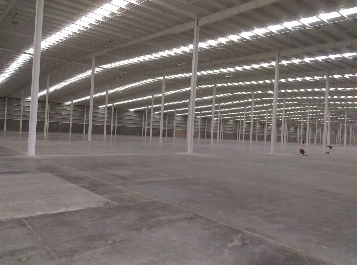 Nave en renta en El Salto Centro, El Salto — foto 1 de 7