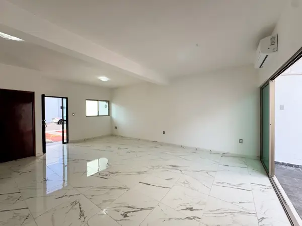 Casa en venta en Lomas de la Rioja, Alvarado — foto 2 de 9