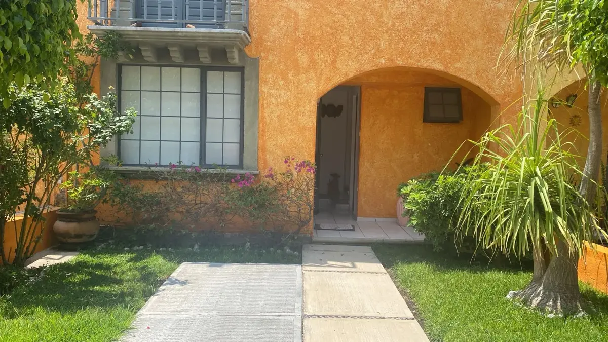 Casa en renta en Eurípides, Querétaro — foto 1 de 13
