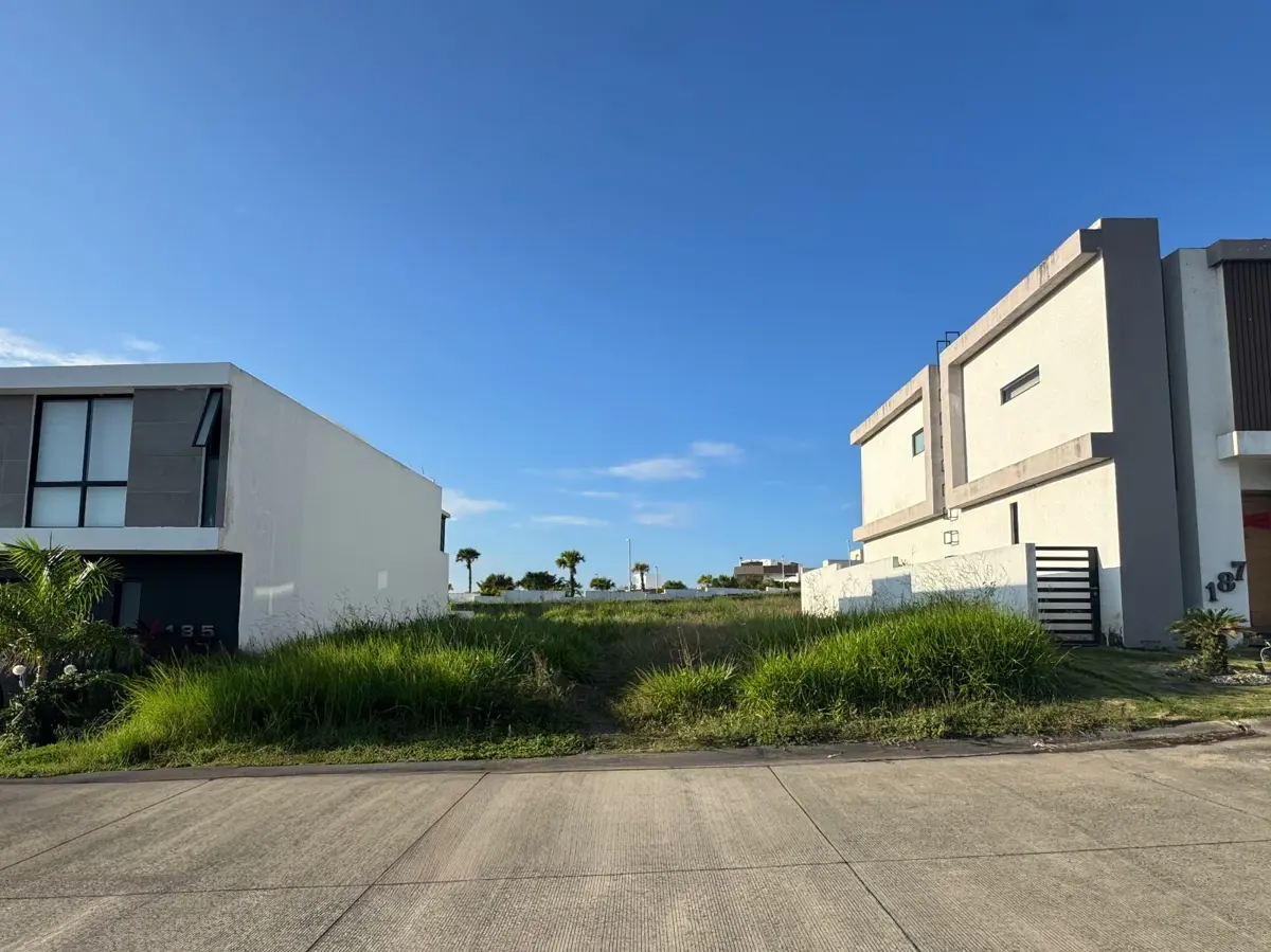 Terreno en venta en Punta Tiburón, Residencial, Marina y Golf, Alvarado — foto 1 de 2