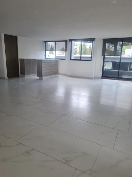 Departamento en renta en Col. La Paz, Puebla con balcón y elevador