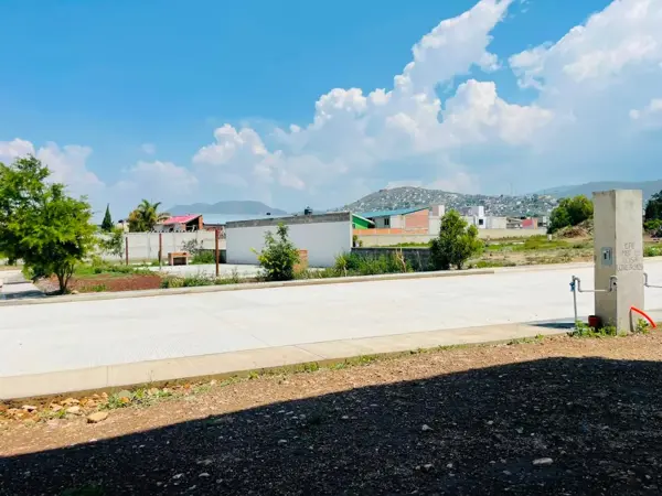 Terreno en venta en Valle del Álamo, Mineral de la Reforma — foto 2 de 4