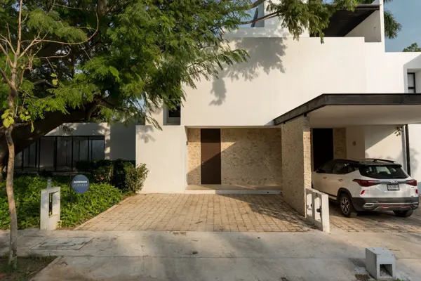 Casa en Venta, Dentro de la Ciudad Merida Yucatan — foto 1 de 15