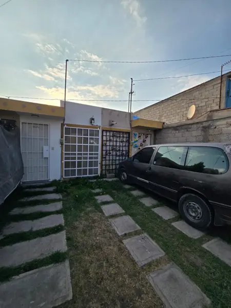 CASA DE UNA RECAMARA, PRECIO MUY COMPETITIVO