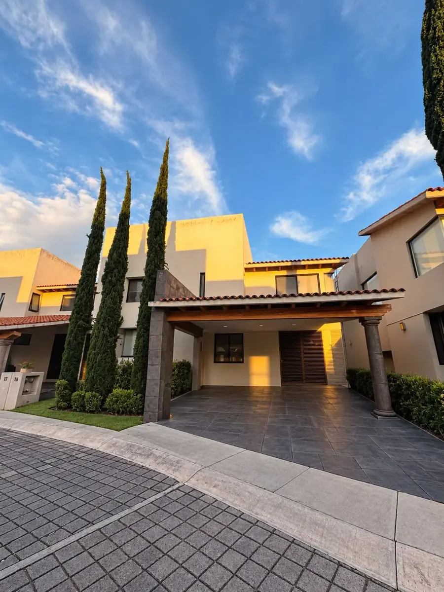 Casa en venta en Balvanera Polo y Country Club, Corregidora — foto 1 de 13