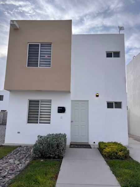 CASA EN VENTA CON 3 RECAMARAS