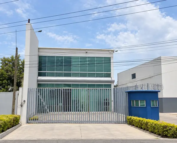 OFICINAS EN RENTA EN AV. DE LOS INSURGENTES, IRAPUATO