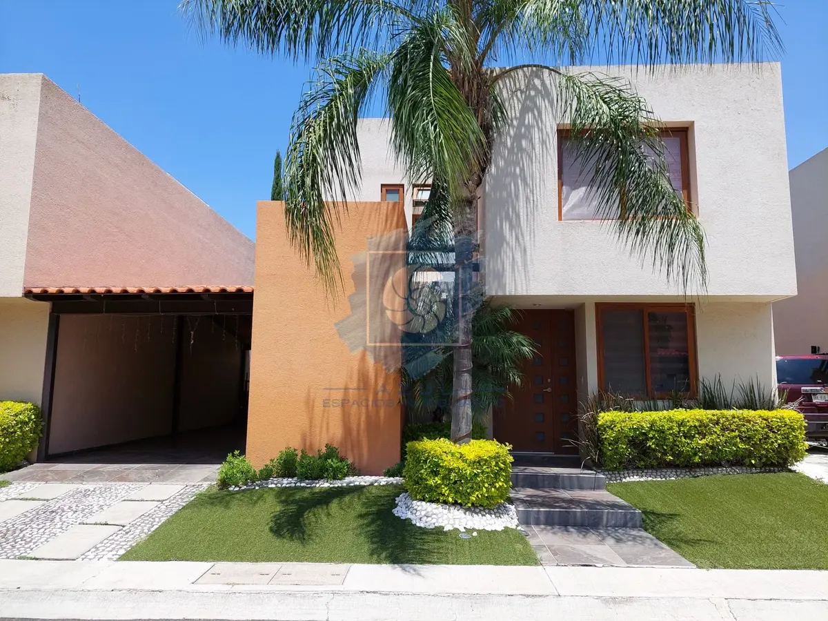 Casa en renta en Puerta Real, Corregidora — foto 1 de 30