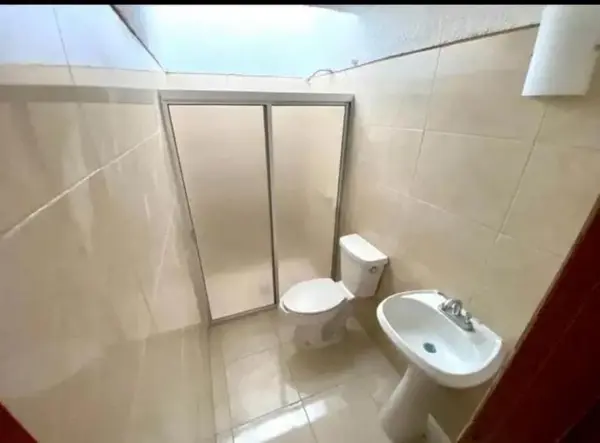 Casa en renta en Las Aguilas, Zapopan — foto 3 de 3