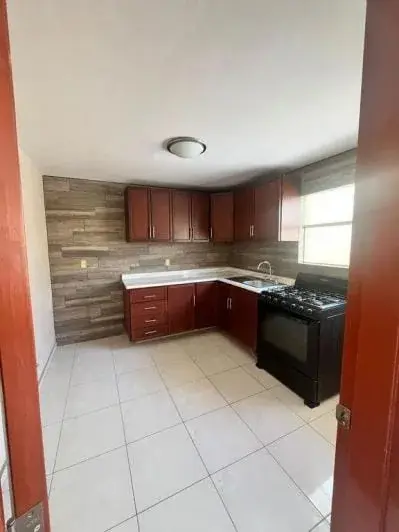 Casa en renta en Las Aguilas, Zapopan — foto 2 de 3