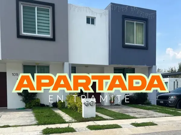 Casa en venta en Residencial Tesistán, Zapopan con jardín y cocina integral — foto 1 de 17
