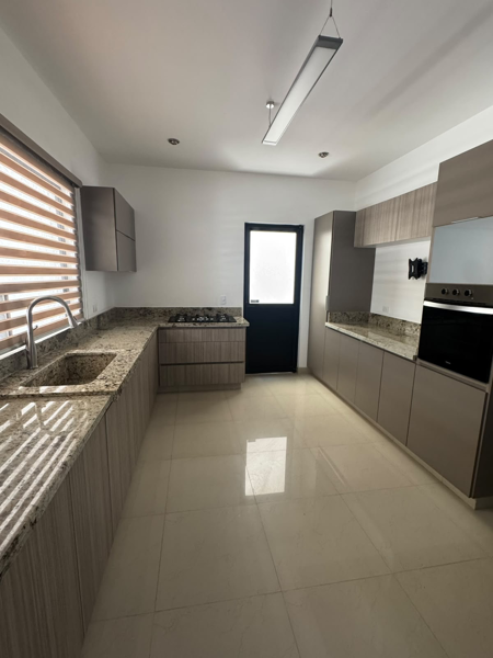 Casa en venta en Los Viñedos, Torreón — foto 3 de 25