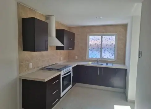 Casa en venta en Zaragoza, Zaragoza — foto 2 de 15