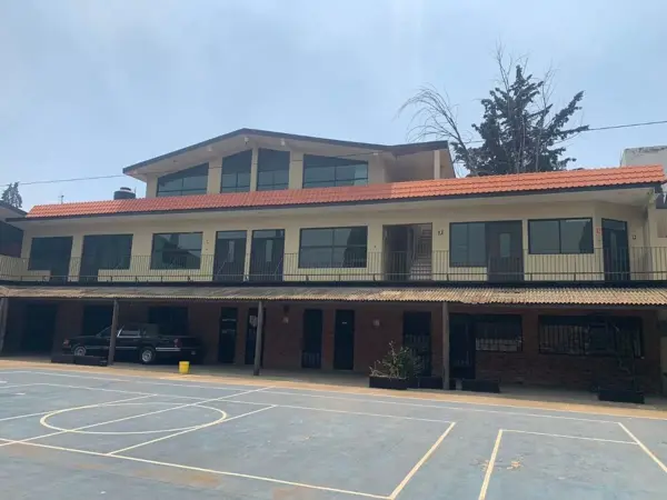 Edificio con Uso de suelo de Corredor Urbano en Venta y Renta en México Nuevo!!