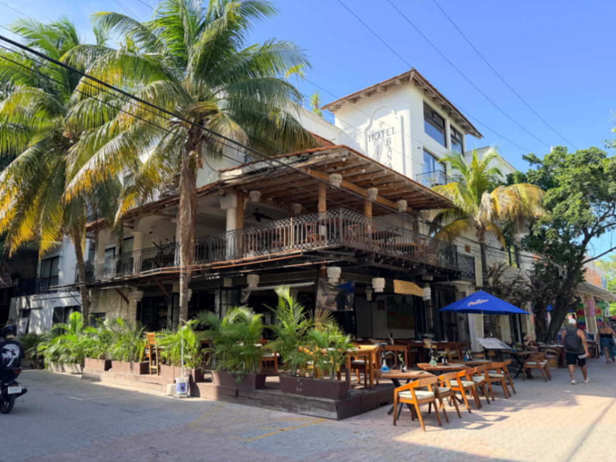 Hotel en venta en Playa del Carmen, Playa del Carmen — foto 1 de 23