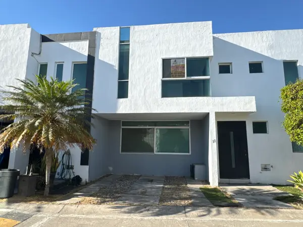 Casa en renta en comunidad cerrada en Zapopan, Jalisco