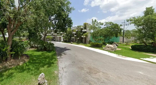 TERRENO RESIDENCIAL DE 646 M2 EN VENTA PRIVADA RESIDENCIAL YAXLUM CONKAL YUC