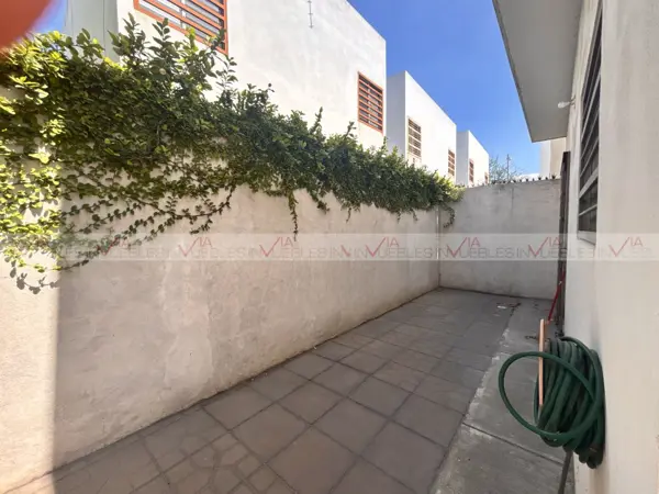 Casa en venta en Centrika Crisoles, Monterrey — foto 2 de 13