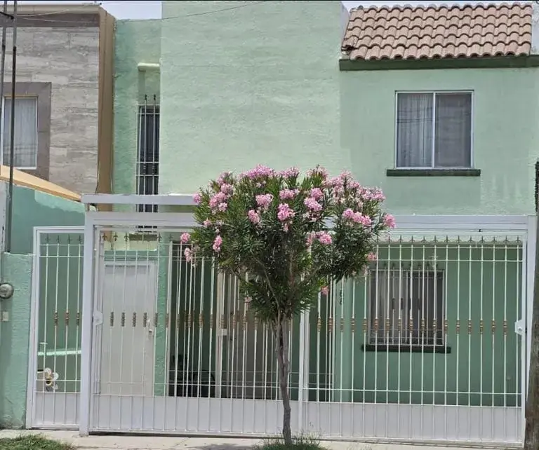 Casa en renta en Santa Anita, Torreón — foto 1 de 11