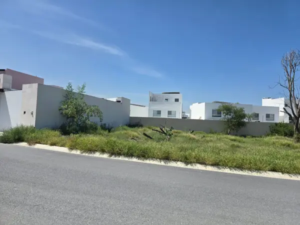 Terreno en venta en La Escondida, Saltillo — foto 2 de 2