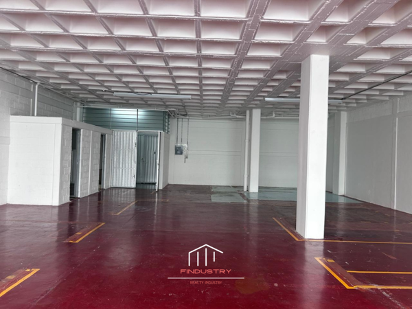 Bodega Industrial en renta Naucalpan — foto 1 de 4