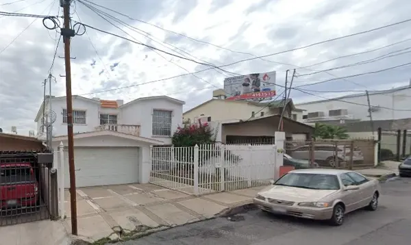 Casa en venta en Lomas la Salle, Chihuahua — foto 3 de 14